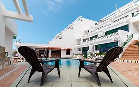 Porlamar Apartments
